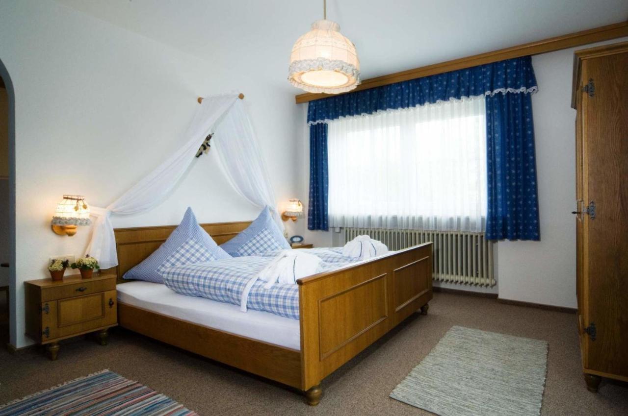 Pension Landhaus Hochfeld ซวีเซิล ภายนอก รูปภาพ